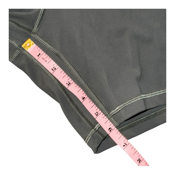 Lululemon Align High-Rise Short 6", Dark Forest, Size 12 - Picture 9 of 12